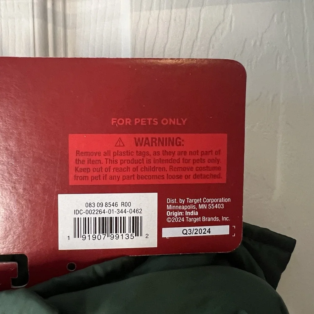 Wondershop Pet Puffer Vest Medium Green NEW Hooded Quilted Dog Jacket